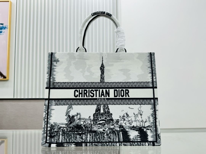 Dior Shopping Bags